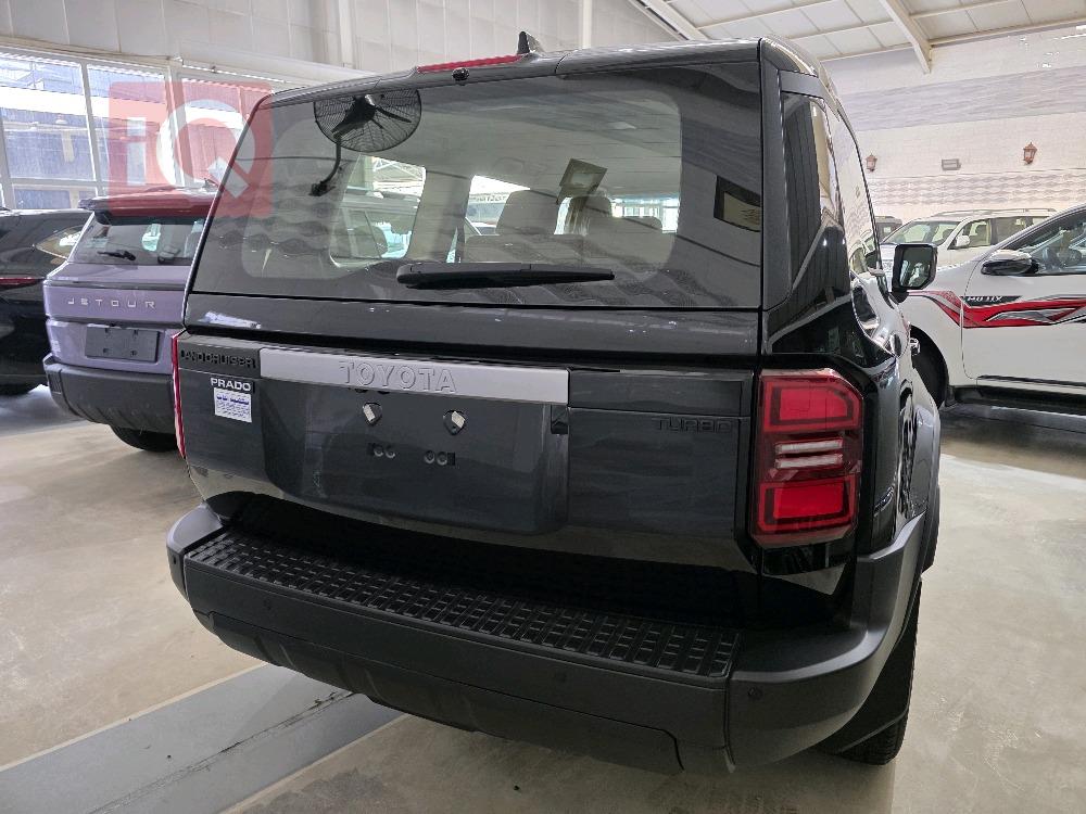 تۆیۆتا لاندكروزر پرادۆ